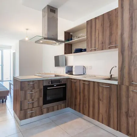 Apartamento Gzira, Apt - Spacious With Super Wifi & Ac By 360 Estates