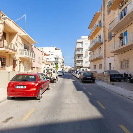 Gzira, Apt - Spacious With Super Wifi & Ac By 360 Estates Apartamento