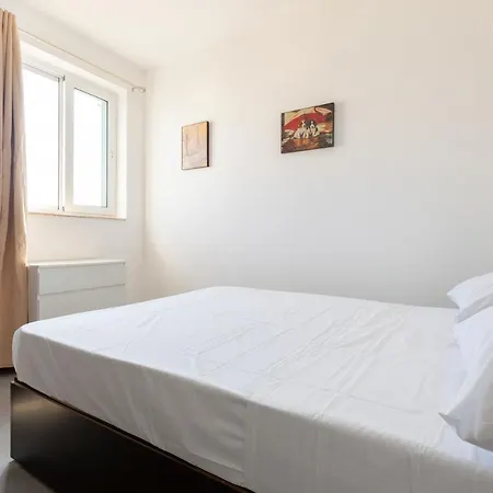 Gzira, Apt - Spacious With Super Wifi & Ac By 360 Estates Apartamento *